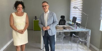 Drejtoresha Ekzekutive e QSPA-së zhvillon takim zyrtar me ambasadorin Fabrizio Bucci