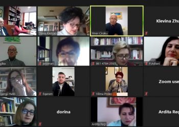 Përfundoi me sukses veprimtaria me temë “100-vjetori i poetit arbëresh Lluka Perone”