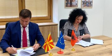 Nënshkruhet marrëveshja e bashkëpunimit me Agjencinë e Zbatimit të Gjuhëve në Maqedoninë e Veriut