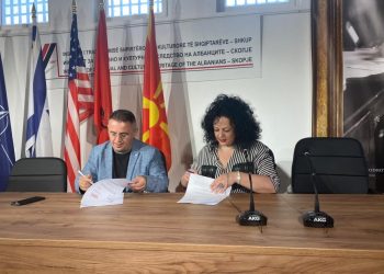Firmoset Memorandumi i Bashkëpunimit ndërmjet Qendrës së Studimeve dhe Publikimeve për Arbëreshët dhe Institutit të Trashëgimisë Shpirtërore e Kulturore të Shqiptarëve në Shkup.