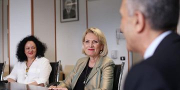 Delegacioni shqiptar i Komisionit për Politikën e Jashtme dhe QSPA-së të kanë zhvilluar një takim me Rektorin e Universitetit të Kalabrisë