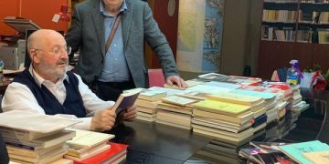 Dhurimi i librave nga studiuesit arbëreshë